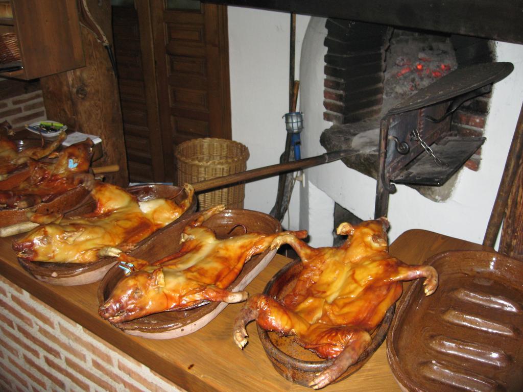 Posada El Zaguan Turegano Ngoại thất bức ảnh
